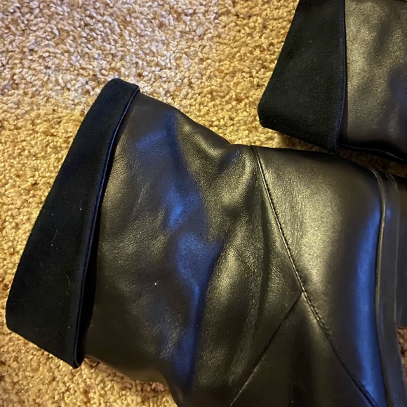 Gorgeous Black Booties🖤 - Picture 9 of 16